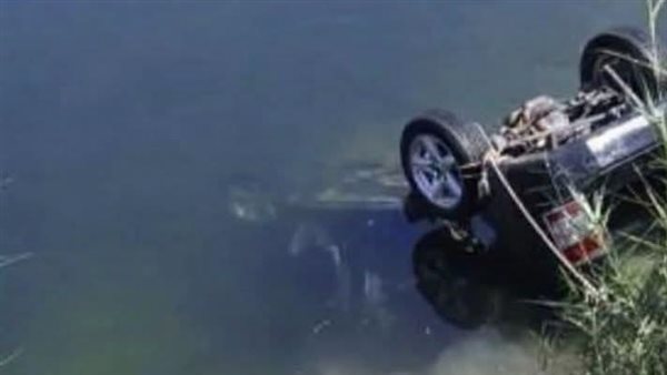 إصابة 4 مواطنين فى حادث تصادم بين سيارة نقل “جامبو” وأخرى ربع نقل بالبحيرة