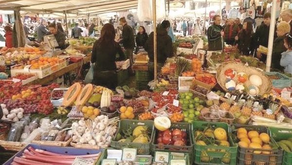 10 ﺳﻨــﻮات ﻣـــﻦ اﻹﺻـــﻼح اﻻﻗـﺘﺼـﺎدى