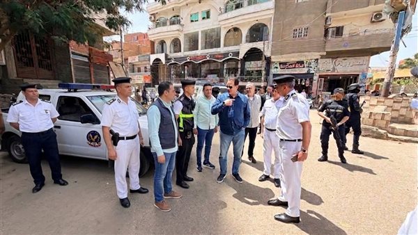 مدير أمن الفيوم يشدد على السيولة المرورية ورفع الاشغالات