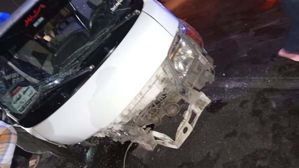 إصابة 7 مواطنين إثر انقلاب سيارة ميكروباص أعلى كوبري الكنج على الطريق الزراعي بالبحيرة