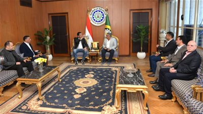 محافظ الدقهلية يستقبل وزير الشباب والرياضة