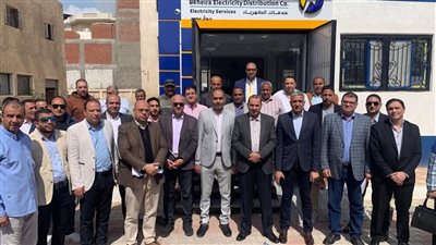 الدستاوي في جولة تفقدية بشركة البحيرة لتوزيع الكهرباء 
