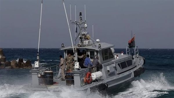 انتشال 17 جثة يعتقد أنها لمهاجرين قرب سواحل غرب ليبيا