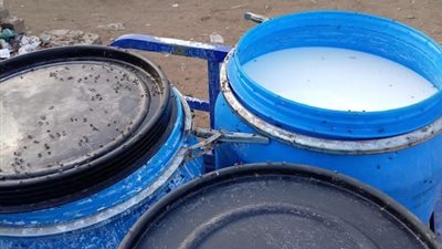 ضبط 2 طن ألبان مغشوشة بالمنيا 