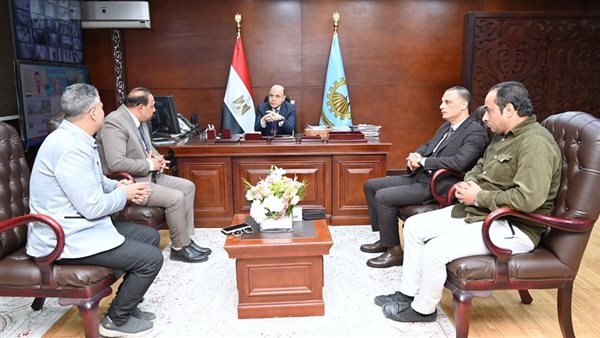 محافظ الغربية يستقبل وفد اللجنة الطبية العليا والاستغاثات بمجلس الوزراء