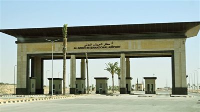 رئيس الوزراء يتابع الموقف التنفيذي لمشروع تطوير مطار العريش الدولي