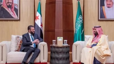 الرئيس السورى أحمد الشرع يصل إلى جدة ويلتقى ولى العهد السعودى
