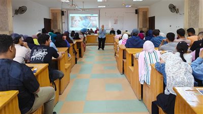 ندوة عن مكافحة الإدمان في جامعة عين شمس 