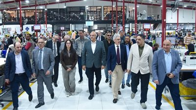 محافظ الإسكندرية ووفد الاتحاد الأوروبي يتفقدان المنطقة الحرة العامة بنطاق حي العامرية