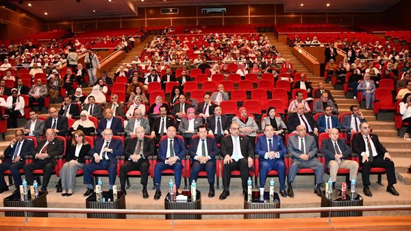 حول التغذية العلاجية.. انطلاق المؤتمر العلمي الدولي لكلية الصيدلة بجامعة العاصمة 