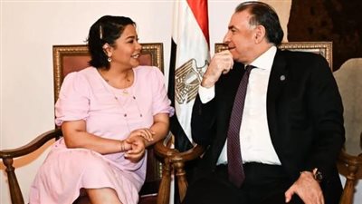 الإعلامي محمد فودة يحتفي بعودة شيرين عبد الوهاب.. ويؤكد: صوت مصر الأول