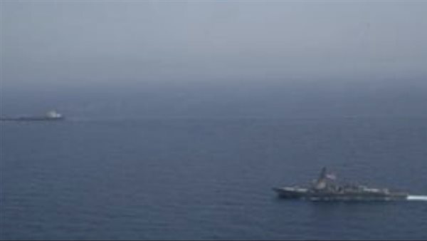 الجيش الأمريكي يعترض سفينة مرتبطة بإيران خاضعة للعقوبات