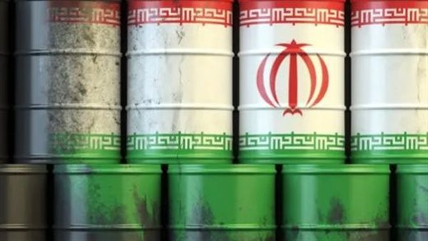 الولايات المتحدة تستولي على نحو 380 مليون دولار من نفط إيران