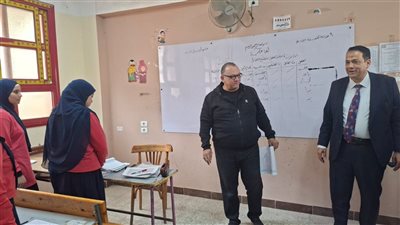 وكيل تعليم الغربية يتابع سير الدراسة بمدرسة كفر الزيات الثانوية للبنات