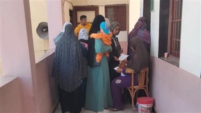 «حياة كريمة» تنفذ قافلة طبية بفاقوس تخدم 578 مواطنًا