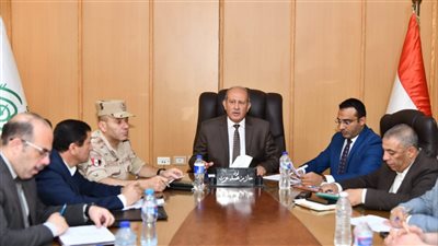 سكرتير عام الفيوم يترأس اجتماع لجنة البت في طلبات تقنين أراضي الدولة