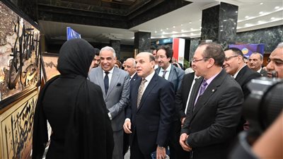  محافظ الغربية ورئيس جامعة طنطا يفتتحان المعرض السنوي لطلاب الفنون التشكيلية