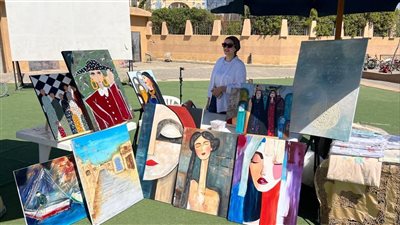معرض للحرف اليدوية والتراثية الفيومية بنادي هليوبوليس بالقاهرة