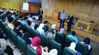  برنامج تدريبي لإعداد القيادات الطلابية بجامعة سوهاج الأهلية