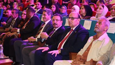 ختام مميز للدورة الخامسة عشرة من مهرجان الفنون المسرحية بجامعة الإسكندرية