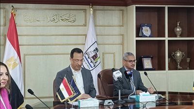  محافظ بني سويف: التحول الرقمي ضرورة حتمية لتحسين حياة المواطن وتحقيق العدالة الرقمية