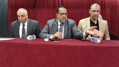 وكيل تعليم الغربية يجتمع بمديري التعليم استعدادًا للامتحانات