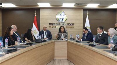 FDC تستعرض دور التكنولوجيا في مكافحة العنف الرقمي ضد المرأة