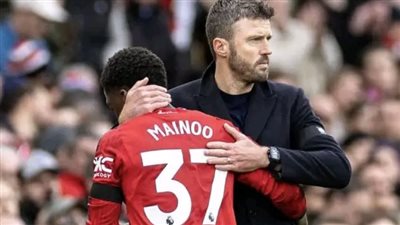 ماينو يكشف تأثير على مايكل كاريك على مانشستر يونايتد