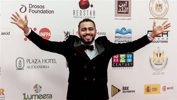 من طفل يسأل خيري بشارة إلى إشادة في مهرجان الإسكندرية.. «قرار انقسام»  يلفت الأنظار