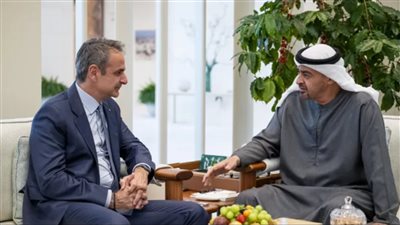 بن زايد ورئيس وزراء اليونان يبحثان تعزيز الشراكة