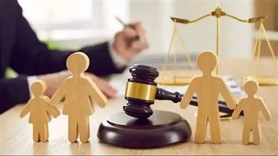 رئيس محكمة أسرة سابقا: بعض مواد القانون ستزيد من النزاعات لا تقللها.