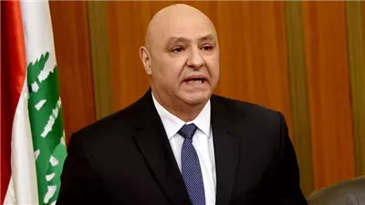 الرئيس اللبناني يلتقي الوفد المتوجه إلى واشنطن لإجراء مفاوضات مع إسرائيل 
