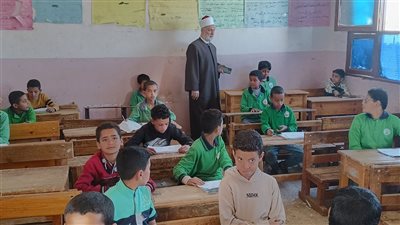 ختام إمتحانات النقل الإبتدائي والثانوي بمعاهد سوهاج الأزهرية