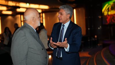 شريف فتحي يبحث مع رئيس مجلس إدارة المجلس العالمي للسياحة فرص الاستثمار في القطاع 