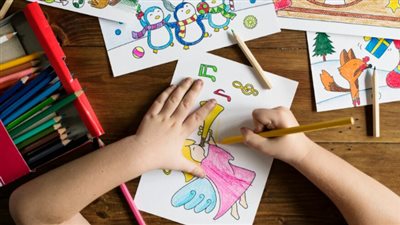 فوائد الرسم في العلاج.. وسيلة لتخفيف التوتر 