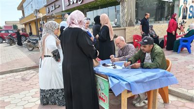«حياة كريمة» تصل أهالي أبوحماد بقافلة طبية شاملة