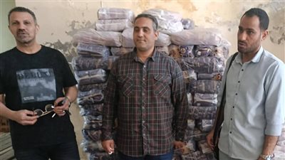 ضبط طن سماد زراعي بدون فواتير بأحد محلات بيع المبيدات الزراعية بالبحيرة