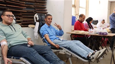 408 طالب يشاركون في حملة للتبرع بالدم دعمًا لمستشفيات الإسكندرية 