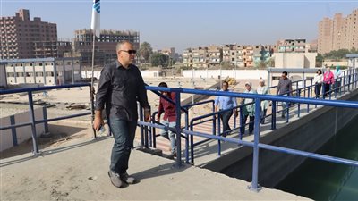 رئيس مياه الفيوم يتابع الأعمال النهائية لإنشاء محطتي مياه قحافة والعزب الجديدة