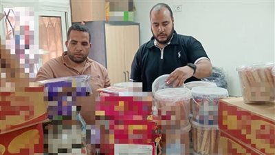 حملات تموينية مكثفة بإيتاي البارود تضبط 7824 قطعة حلوى وبسكويت منتهية الصلاحية