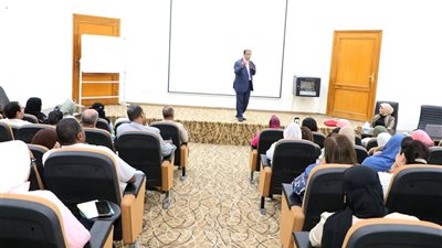 “صُنّاع القرار”.. أكاديمية ناصر تواصل تأهيل كوادر البحر الأحمر بقيادات المستقبل