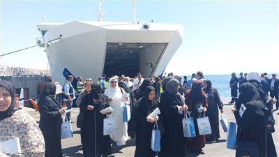  السياحة: مواصلة انطلاق رحلات الحج  البري من ميناء نوبيع.. ووصول ١٤٢٤ حاج إلى السعودية