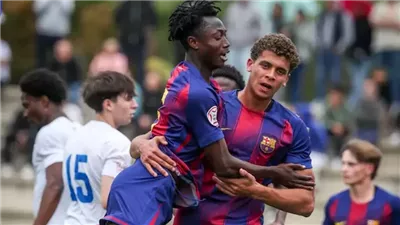 برشلونة يضم 