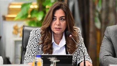 وزيرة التنمية والبيئة تتابع تأثير العوامل الجوية على جودة الهواء
