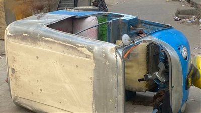 سائق توكتوك يقلب مركبته براكب داخلها بسبب خلاف على تعريفة الركوب في بلبيس