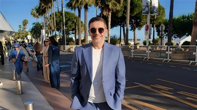 هاني سلامة يشارك في احتفالية مئوية يوسف شاهين بمهرجان كان السينمائي اليوم