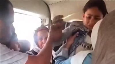 النيابة تحقق في اتهام سيدة باستدراج طفلة لسرقة قرطها الذهبي بالشرقية