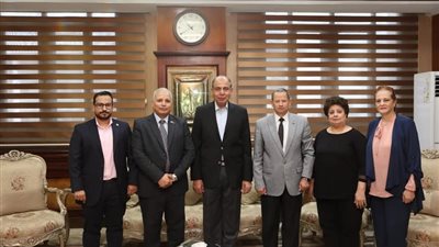 محافظ المنيا يستقبل وفد نقابة المهندسين لبحث سبل التعاون في دعم خطط التنمية