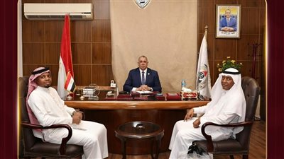 نقيب المحامين يلتقي عضو هيئة المحامين بالسعودية لبحث تعزيز التعاون