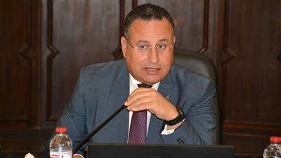 استغاثة لوزير التعليم العالي: طلاب صيدلة جامعة قناة السويس يناشدون إعادة قيدهم بعد قرار الفصل